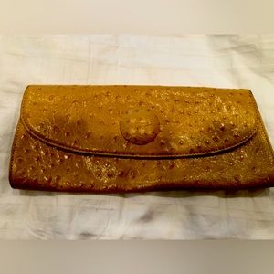 Hobo Clutch